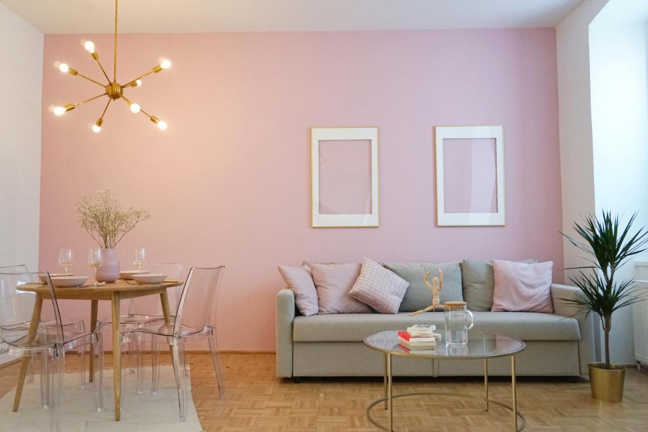 Vibrant Design Apartments - Full Kitchen - Wi-Fi - 18 Mins To City Centre فيينا المظهر الخارجي الصورة