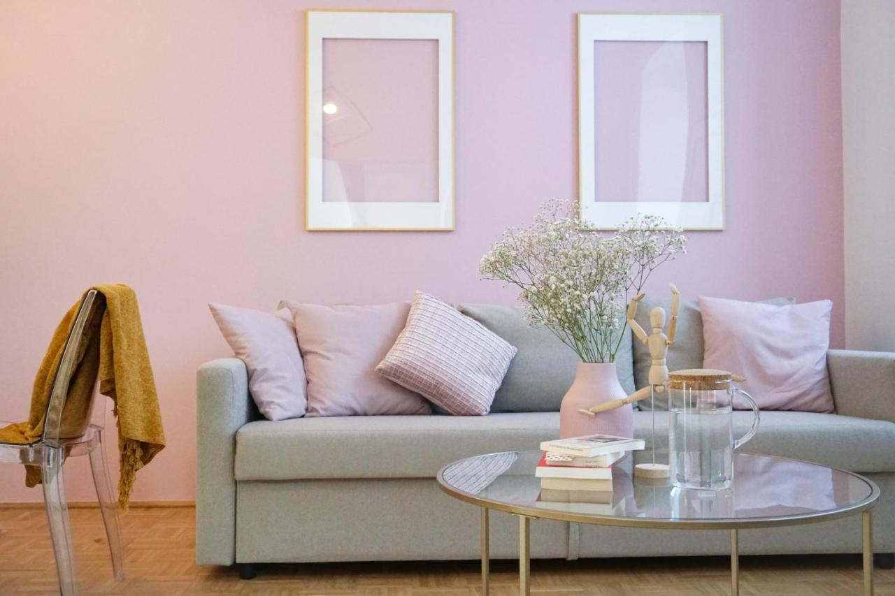 Vibrant Design Apartments - Full Kitchen - Wi-Fi - 18 Mins To City Centre فيينا المظهر الخارجي الصورة